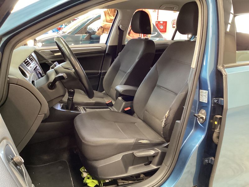 Volkswagen Golf VII 1.6 TDI Advance BlueMotion Tech 2013 – снимка 23