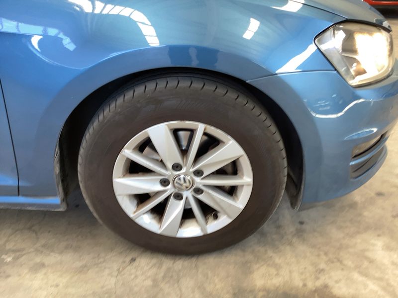 Volkswagen Golf VII 1.6 TDI Advance BlueMotion Tech 2013 – снимка 11