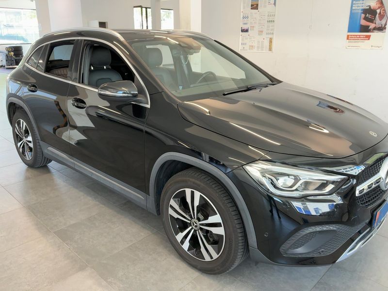 Mercedes-Benz GLA-Klasse GLA 200 Progressive — zdjęcie 8