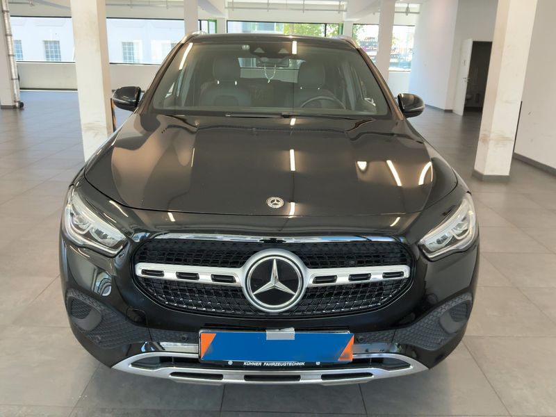 Mercedes-Benz GLA-Klasse GLA 200 Progressive — zdjęcie 9