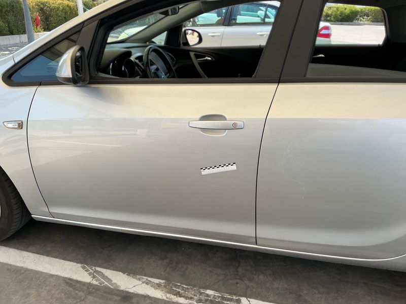 Opel Astra 1.3 CDTI Selective 2012 – снимка 34