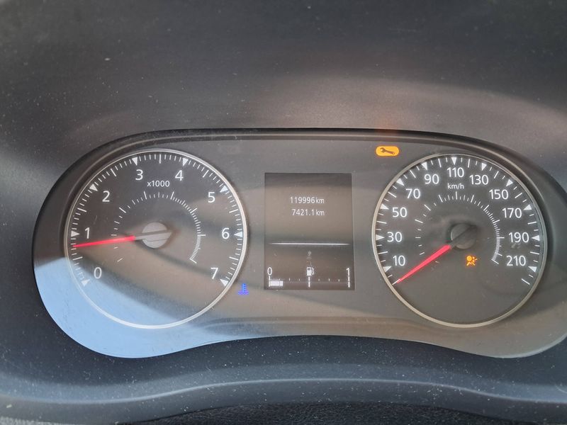 Renault Master 2.3 dCi L1H1 Ka 3,5t — zdjęcie 12
