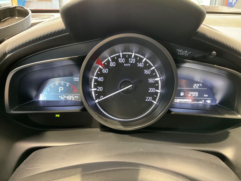 Mazda CX-3 2.0 Skyactiv-G Exclusive-Line — zdjęcie 13