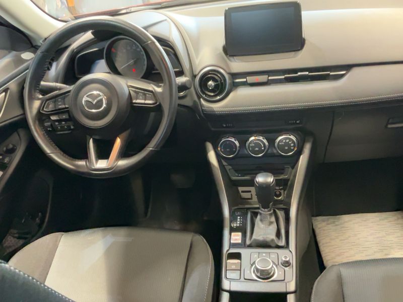 Mazda CX-3 2.0 Skyactiv-G Exclusive-Line — zdjęcie 12