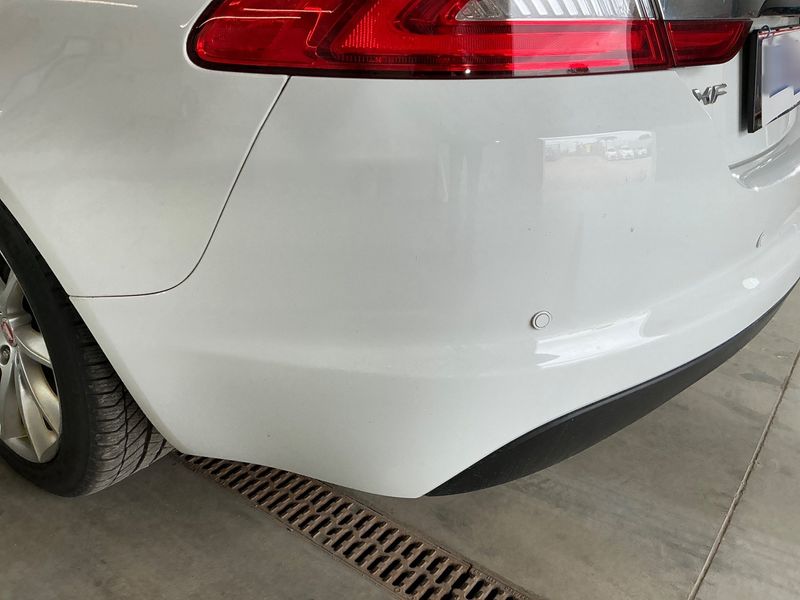 Jaguar XF 2.2 D 2014 – снимка 32