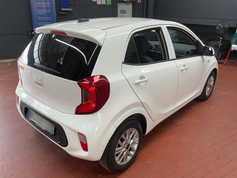 Kia Picanto 1.0 Vision — zdjęcie 6
