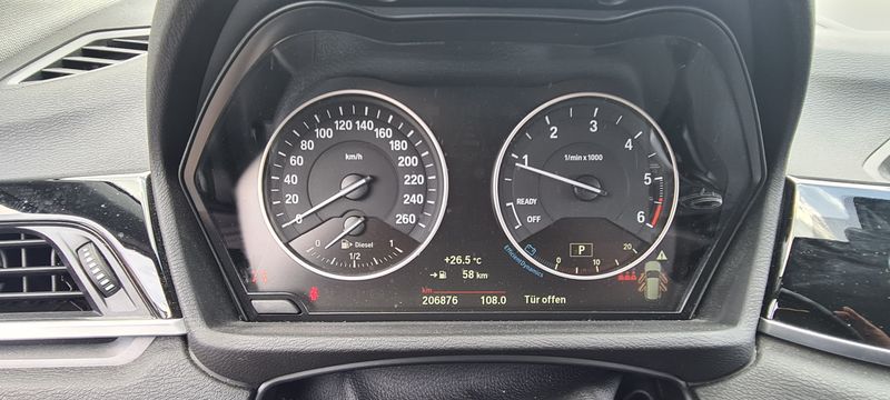 BMW X1 xDrive 20d Sport Line — zdjęcie 12