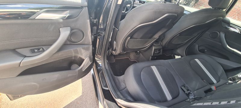 BMW X1 xDrive 20d Sport Line — zdjęcie 25
