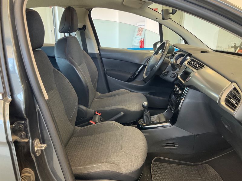 Citroen C3 1.6 Blue-HDi Feel Edition — zdjęcie 3