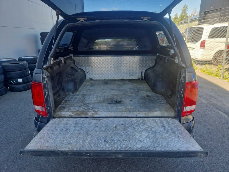 Volkswagen Amarok 3.0 V6 TDI Comfortline DoubleCab 4Motion — zdjęcie 9