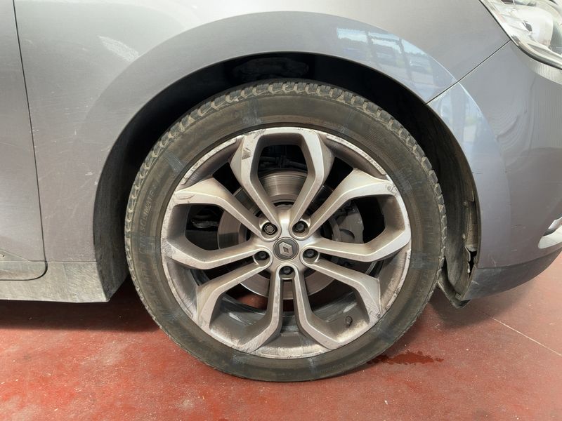 Renault Scenic 1.5 dCi Energy Zen 2016 – снимка 11