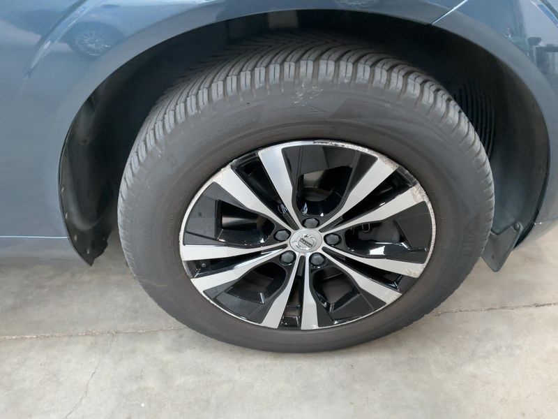 Volvo XC60 2.0 T6 Recharge Plug-in Hybrid Plus Dark AWD 2021 – снимка 11
