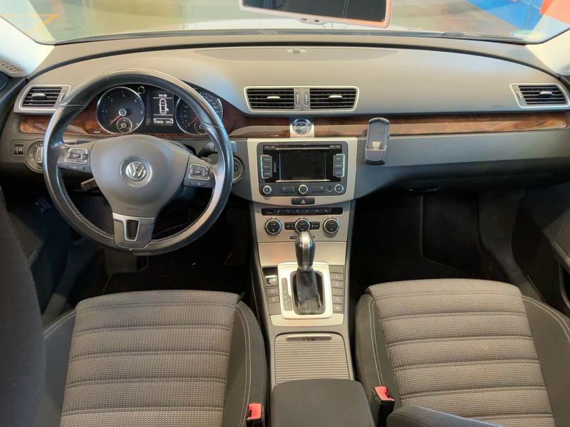Volkswagen CC 2.0 TDI BlueMotion Tech — zdjęcie 12