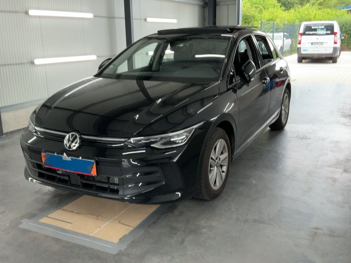 Volkswagen Golf 2025