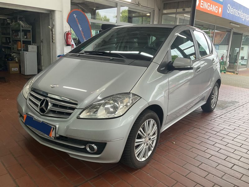 Mercedes-Benz A-Klasse A 180 Elegance 2011 – снимка 1