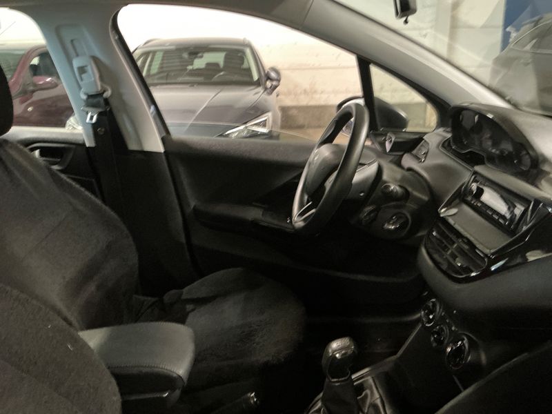 Peugeot 208 1.2 VTi Access 2013 – снимка 3