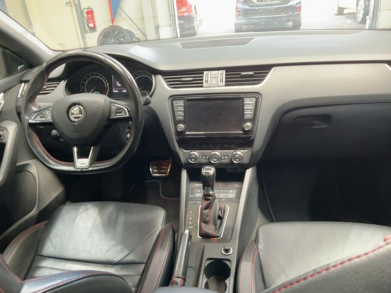 Skoda Octavia 2.0 TDI RS 2016 – снимка 18