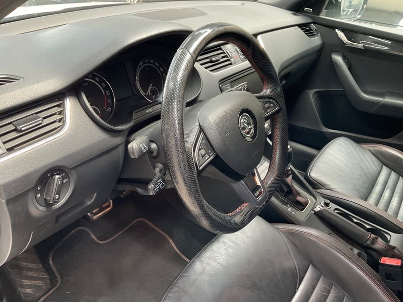 Skoda Octavia 2.0 TDI RS 2016 – снимка 25
