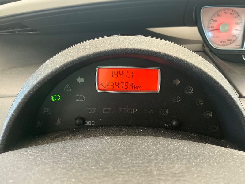 Peugeot 807 2.0 HDi Allure — zdjęcie 4