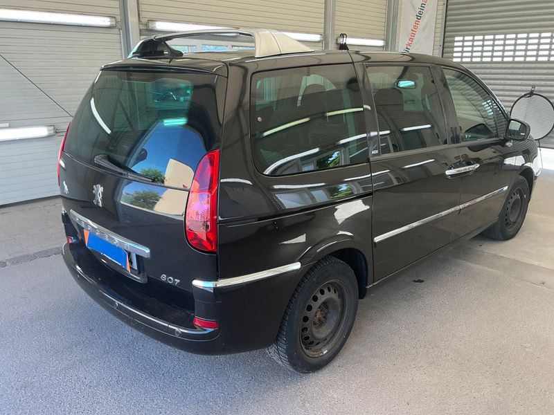 Peugeot 807 2.0 HDi Allure — zdjęcie 2