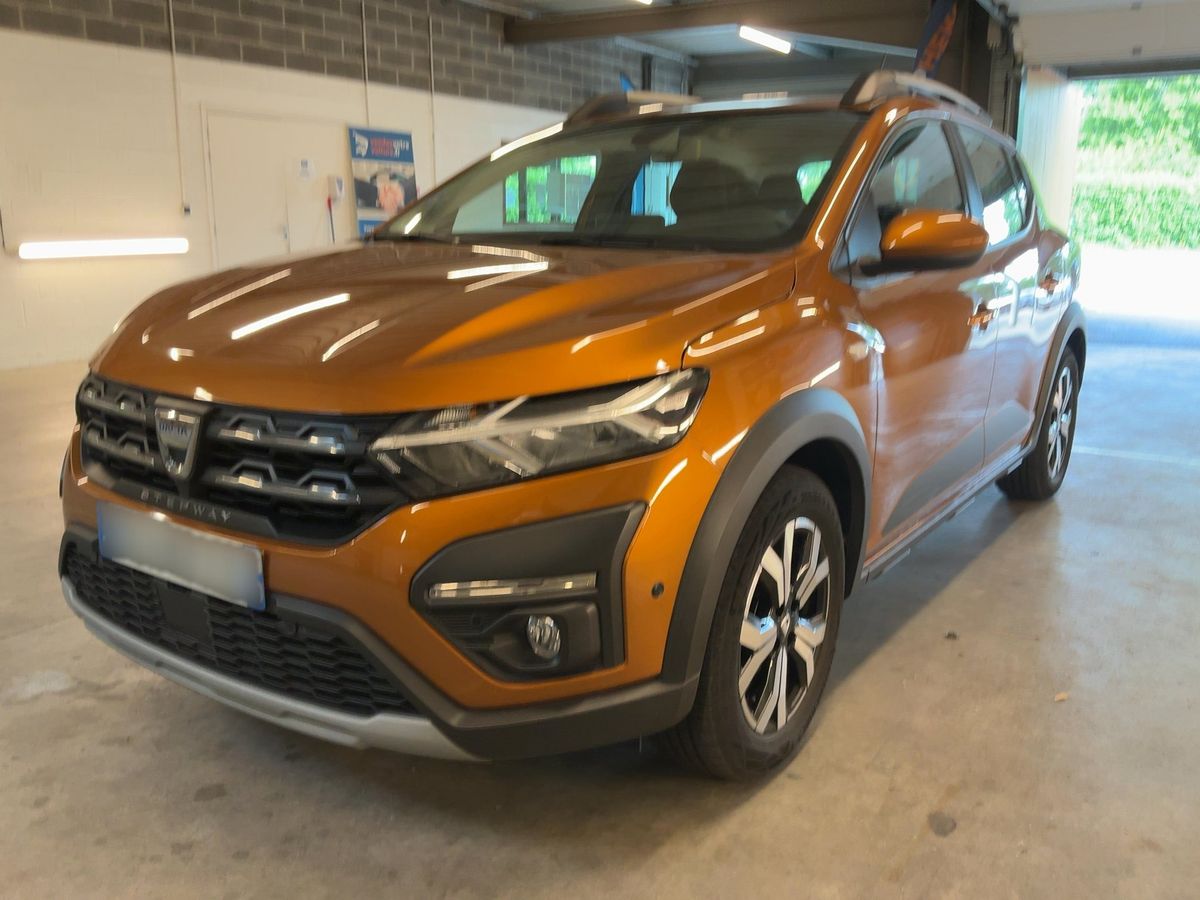 Dacia Sandero 2022