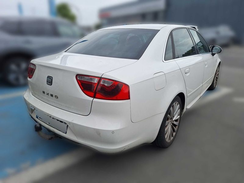 Seat Exeo 2.0 TDI Sport — zdjęcie 5
