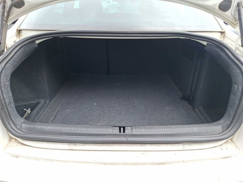 Seat Exeo 2.0 TDI Sport — zdjęcie 9