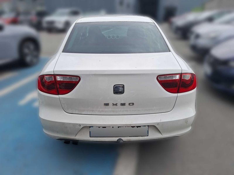 Seat Exeo 2.0 TDI Sport — zdjęcie 4