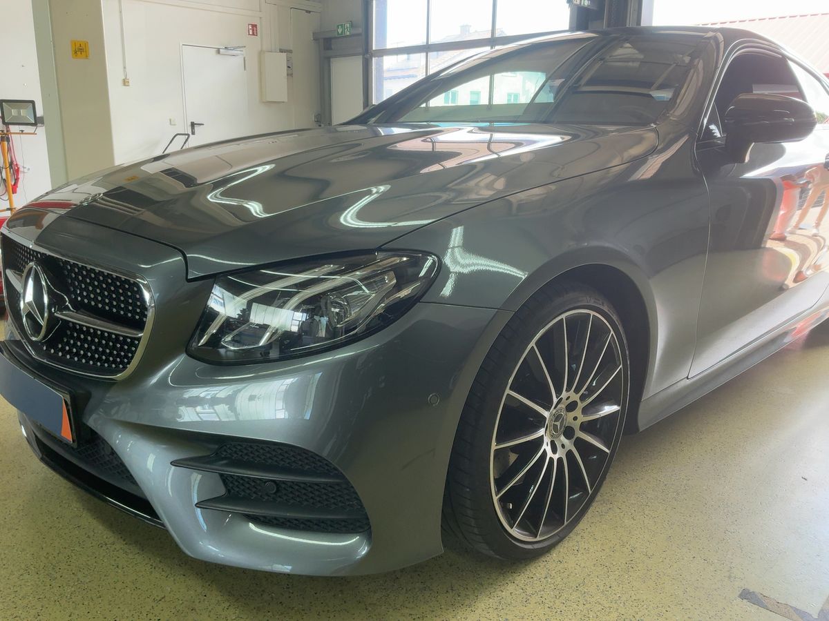 Mercedes-Benz E-Klasse E 300 AMG Line