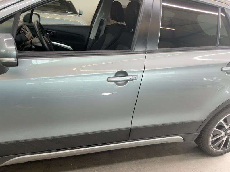 Suzuki SX4 S-Cross 1.6 Top 2WD — zdjęcie 4