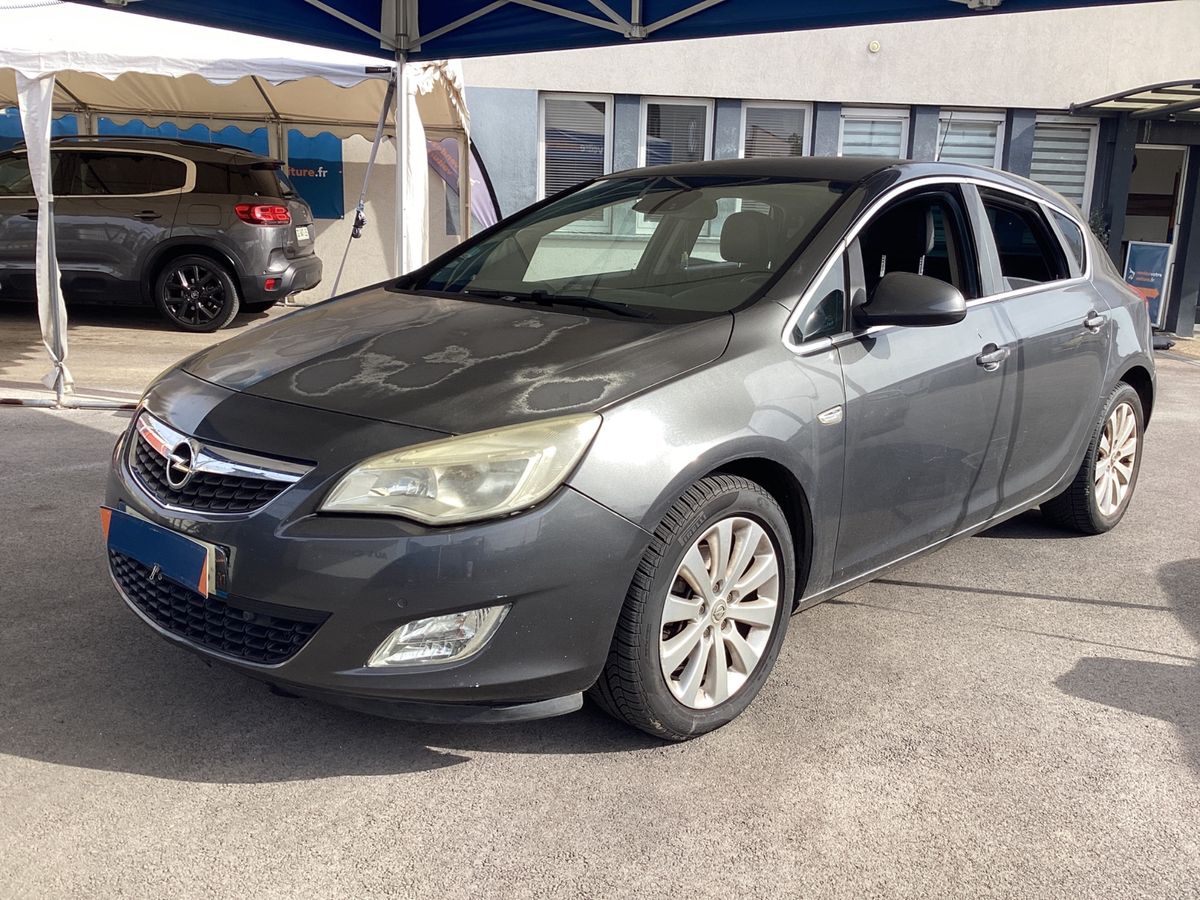 Opel Astra 2010