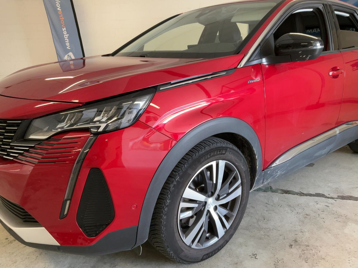 Peugeot 3008 1.6 Hybrid Allure Pack
