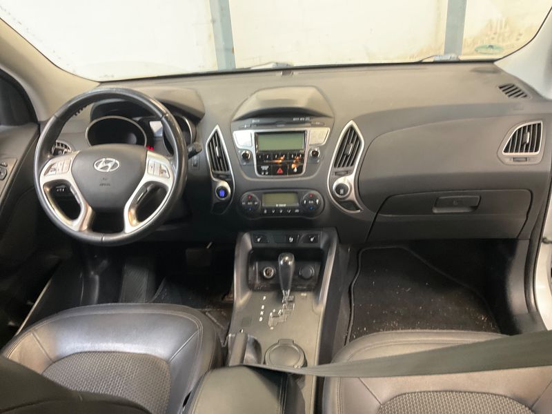 Hyundai ix35 2.0 Style 2WD — zdjęcie 12