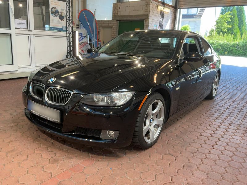 BMW 3er 330i 2010 – снимка 1