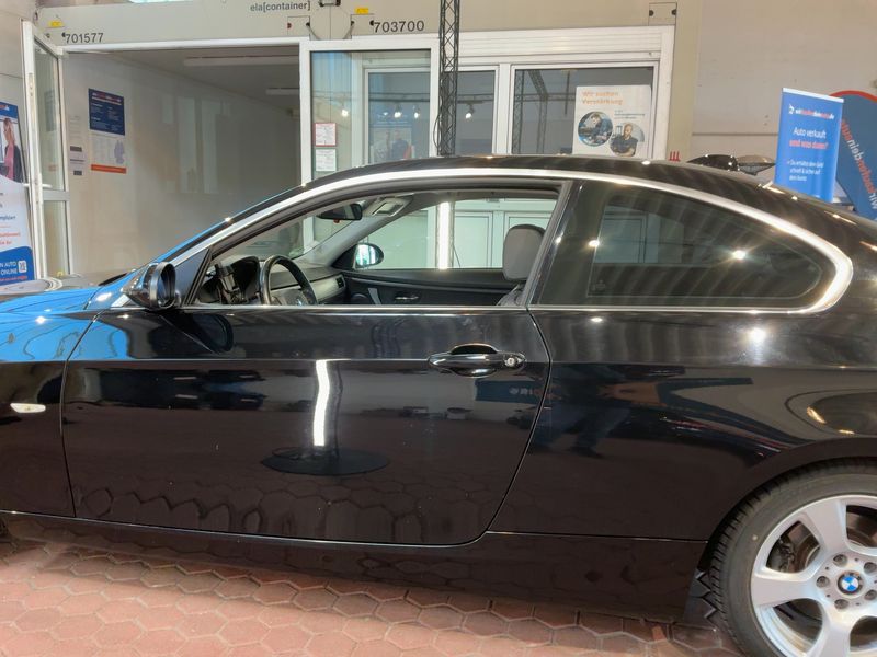 BMW 3er 330i 2010 – снимка 4