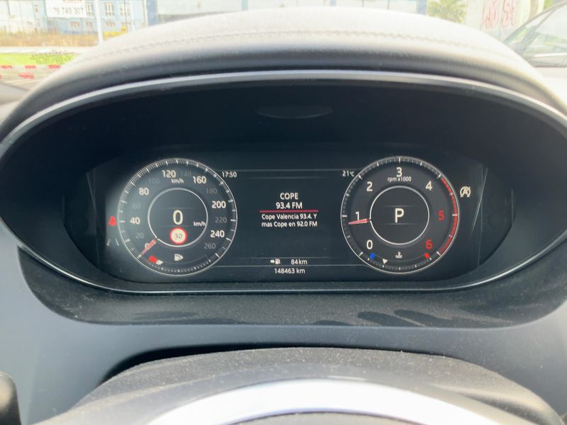 Jaguar E-Pace D150 R-Dynamic AWD — zdjęcie 13