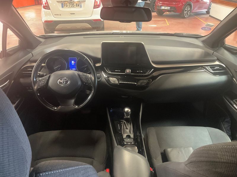 Toyota C-HR 1.8 Hybrid Graphic — zdjęcie 12
