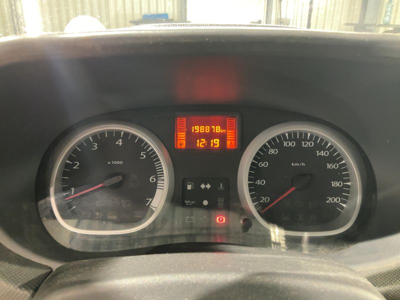 Dacia Duster 1.5 dCi Prestige 4x2 — zdjęcie 13