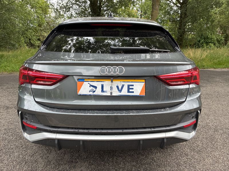 Audi Q3 Sportback 35 TFSI Mild-Hybrid S line — zdjęcie 4