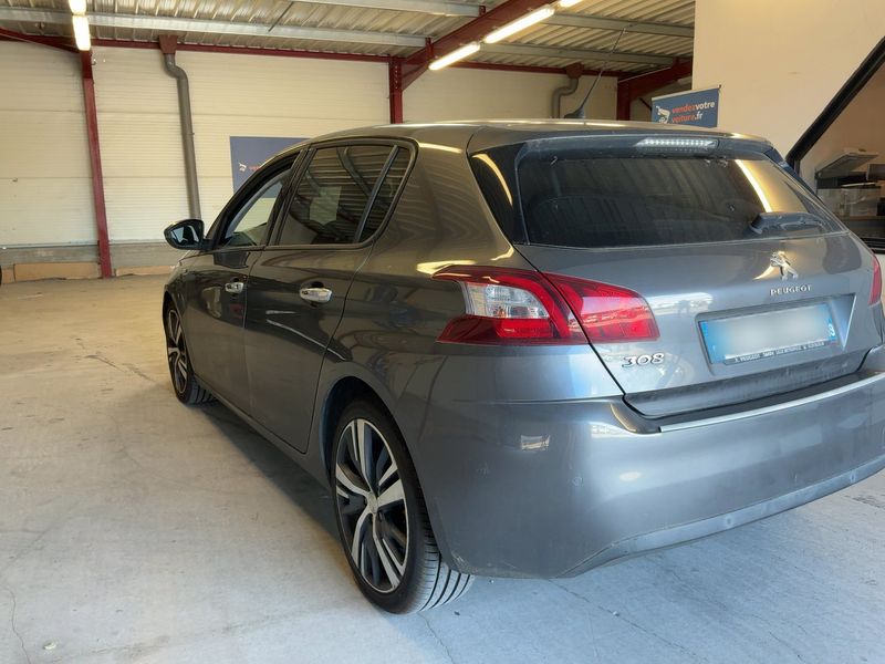 Peugeot 308 1.6 Blue-HDi Style 2016 – снимка 6