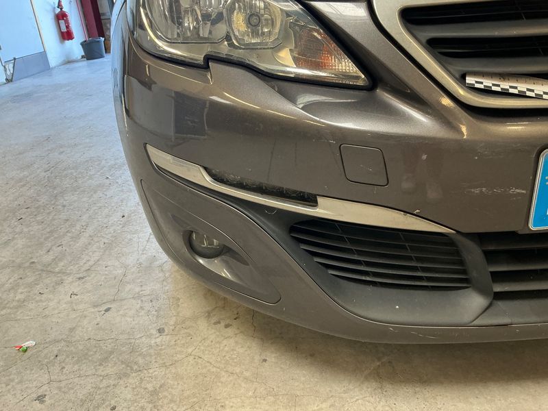 Peugeot 308 1.6 Blue-HDi Style 2016 – снимка 32