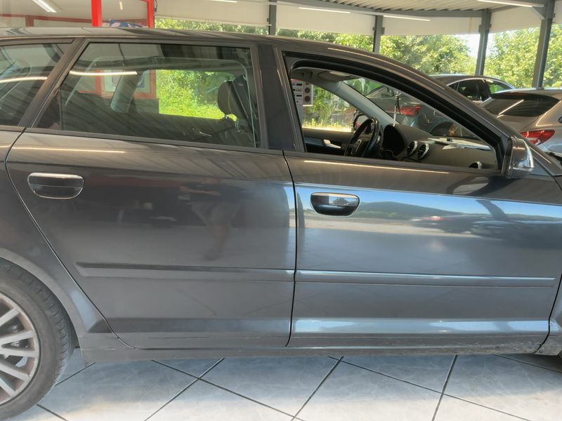 Audi A3 Sportback 1.2 TFSI Attraction — zdjęcie 7