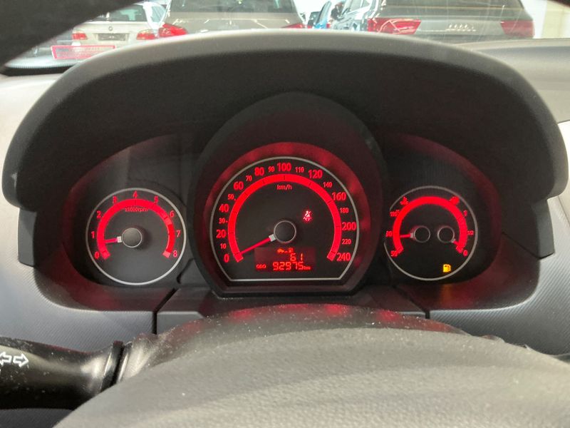 Kia cee'd 1.4 Edition 7 — zdjęcie 4