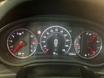 Opel Insignia Grand Sport 2.0 CDTI Innovation — zdjęcie 13