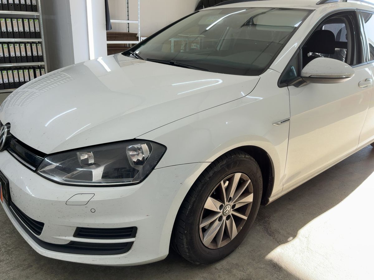 Volkswagen Golf VII 1.6 TDI Trendline BlueMotion