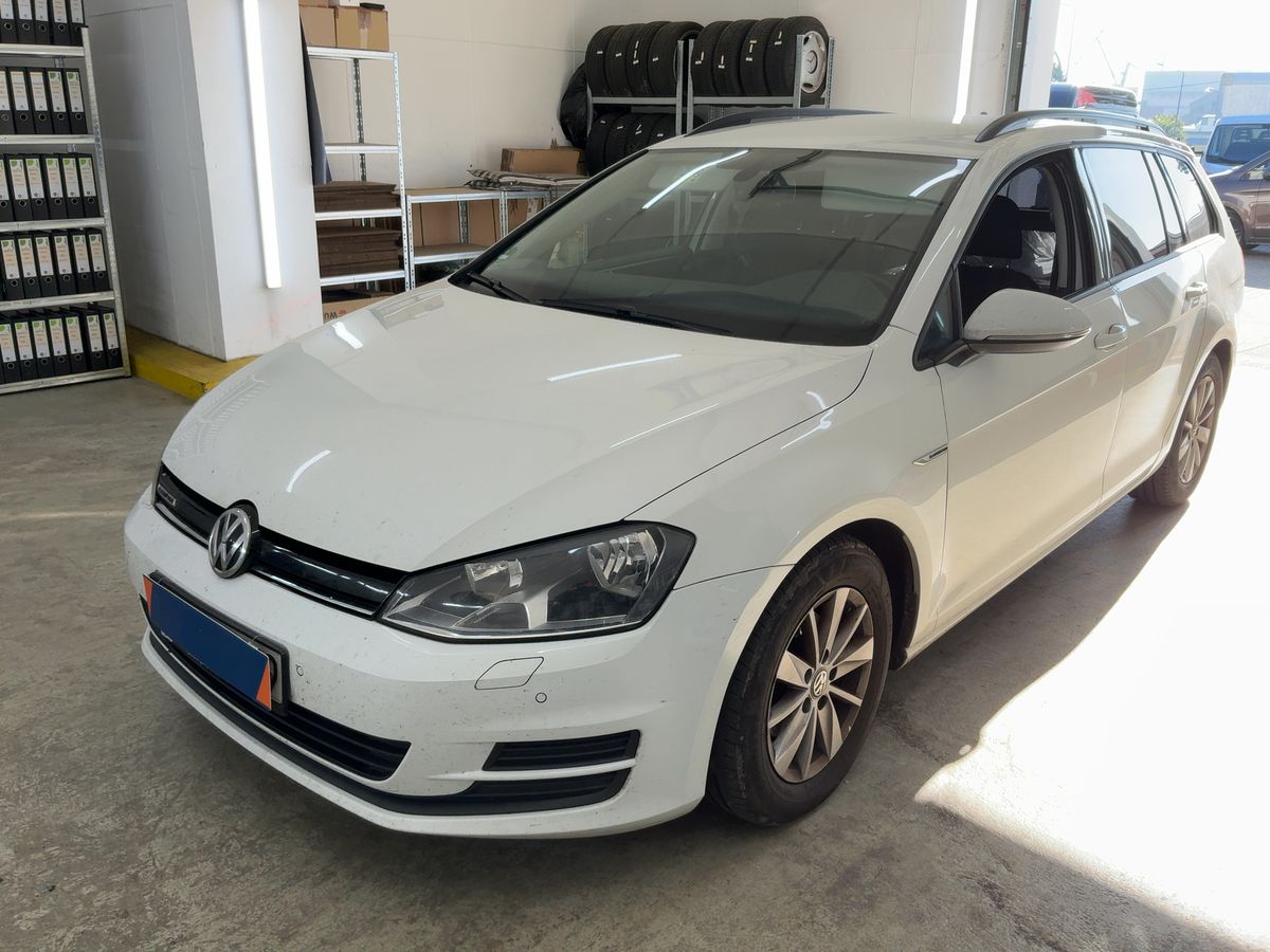 Volkswagen Golf VII 1.6 TDI Trendline BlueMotion