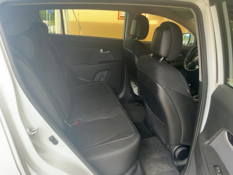 Kia Sportage 1.6 GDI Cool 2WD — zdjęcie 14