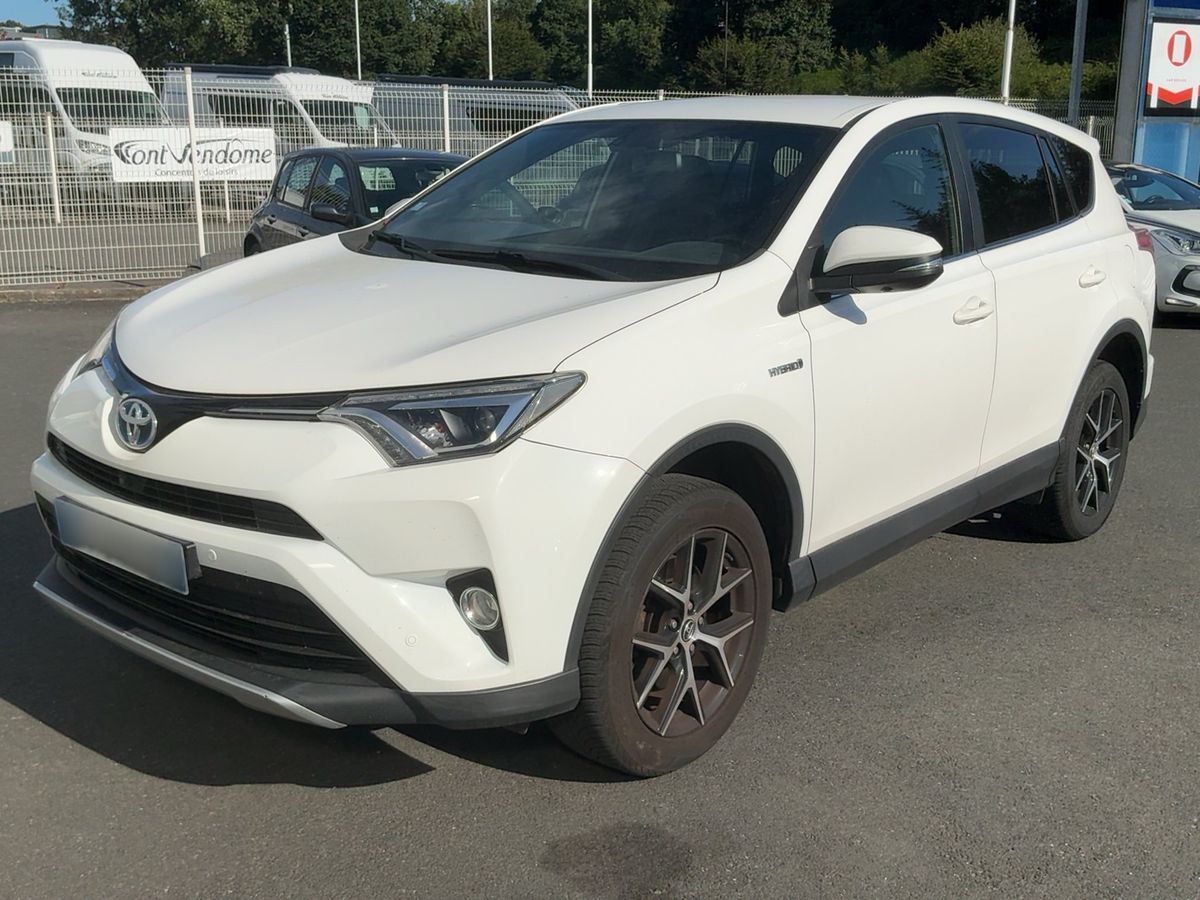 Toyota RAV 2016 — photo 1