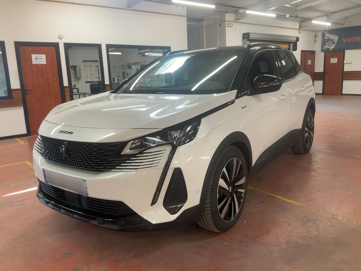 Peugeot 3008 2021 — photo 1