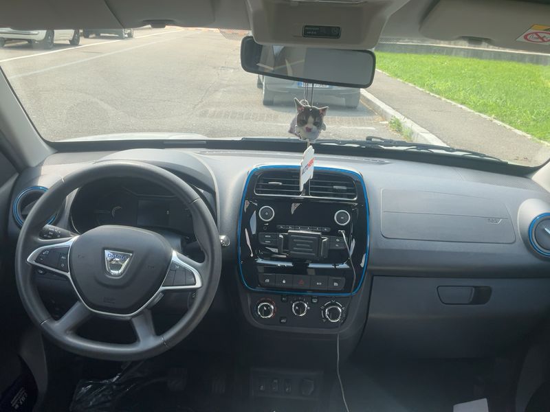 Dacia Spring electric drive 33 kW Comfort — zdjęcie 12